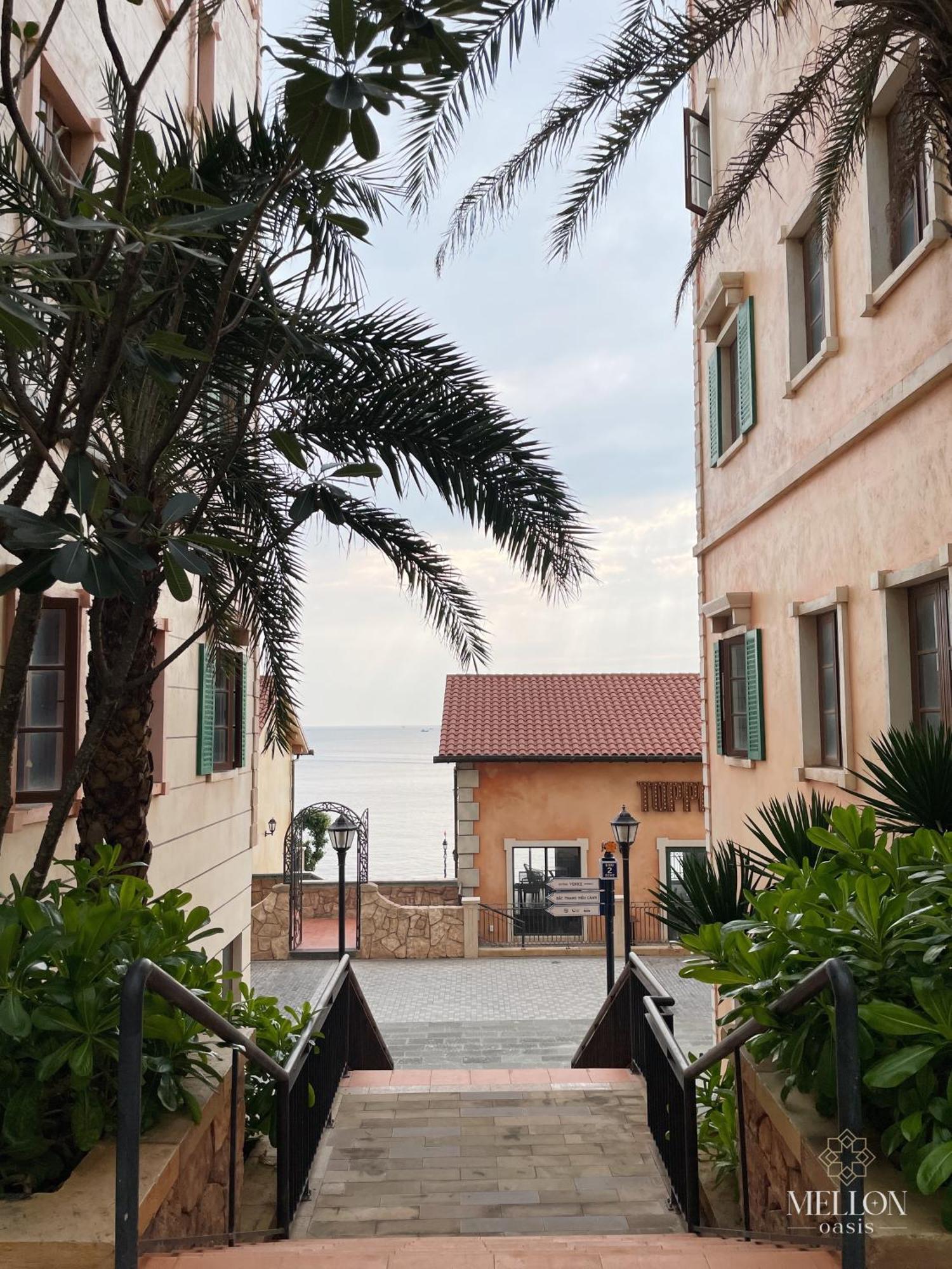 Hotel Mellon Oasis Phú Quý Zewnętrze zdjęcie