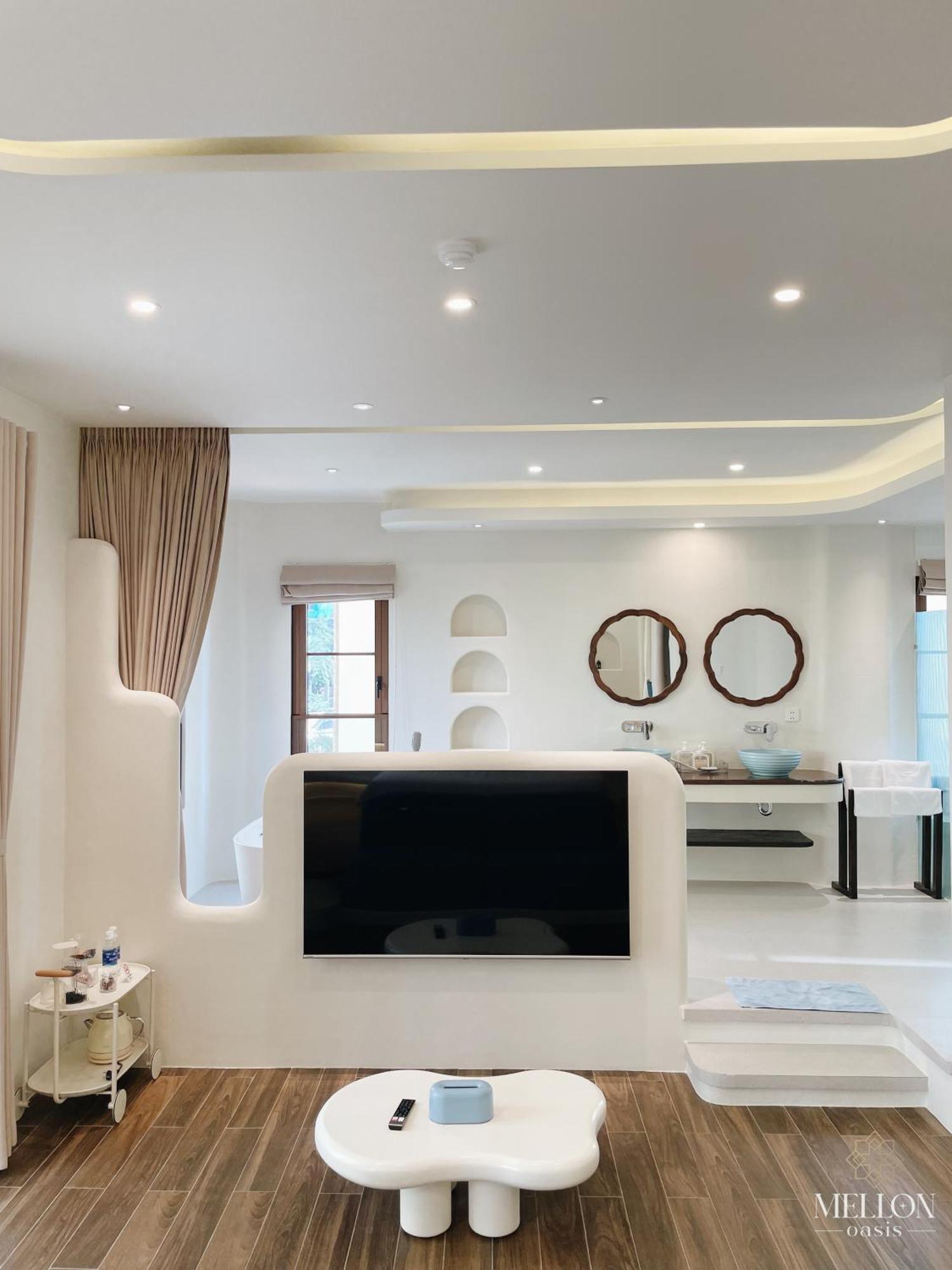 Hotel Mellon Oasis Phú Quý Zewnętrze zdjęcie